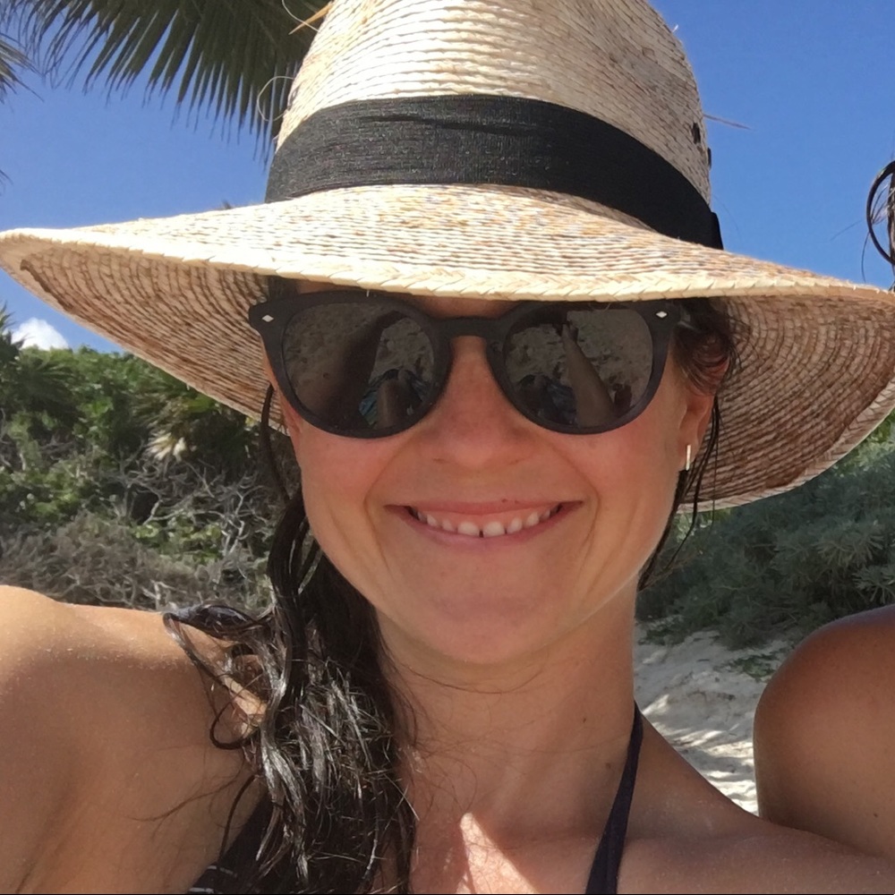 Meet your Posher, Leah